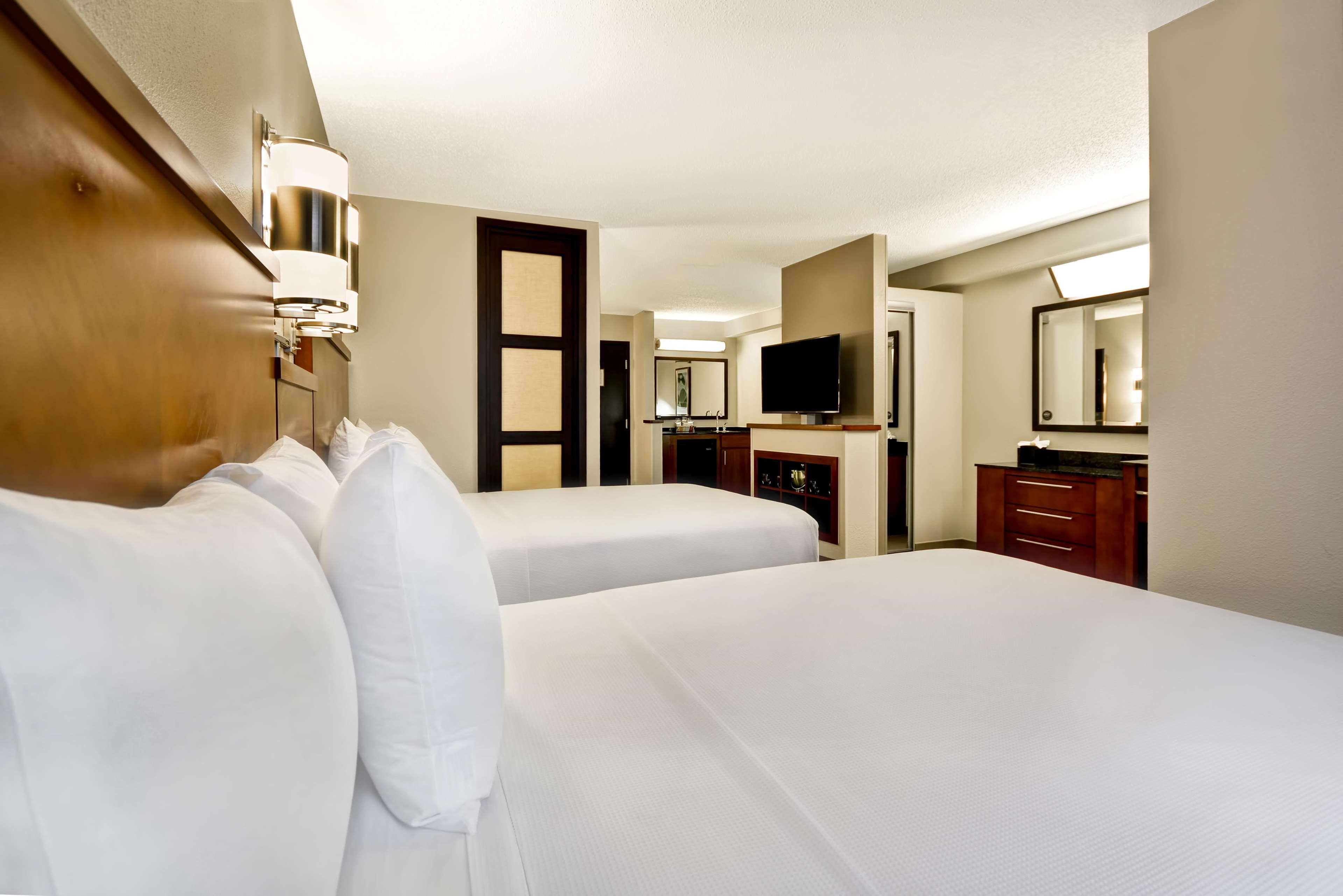 Hyatt Place Columbus Worthington Flint Exterior photo