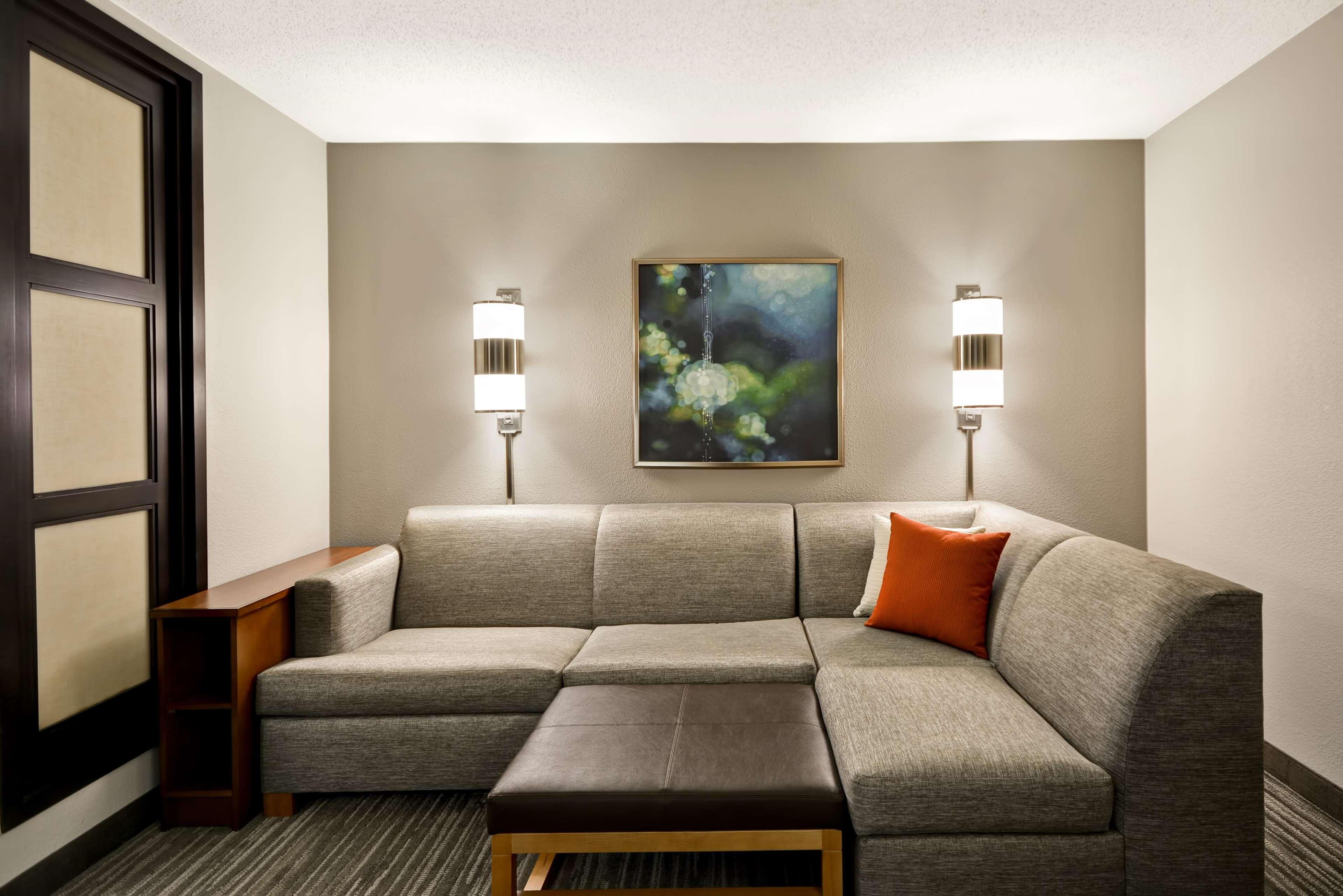 Hyatt Place Columbus Worthington Flint Exterior photo